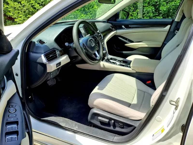 2020 Honda Accord thumbnail 7