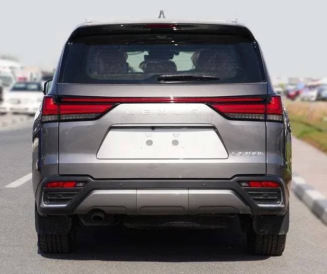 2025 Lexus LX thumbnail 2