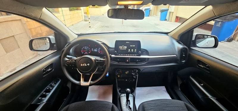 2023 Kia Picanto thumbnail 2