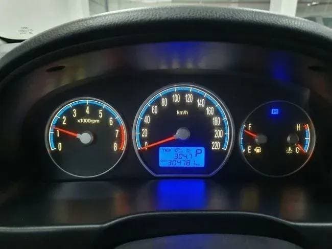 2009 Hyundai Santa Fe thumbnail 3