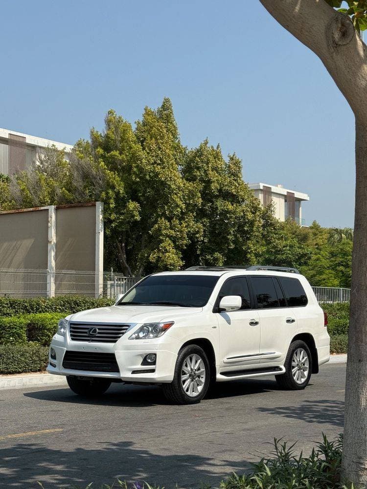 2011 Lexus LX 570