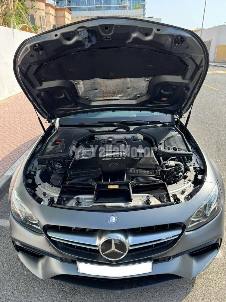 2017 Mercedes-Benz E 63 AMG thumbnail 4