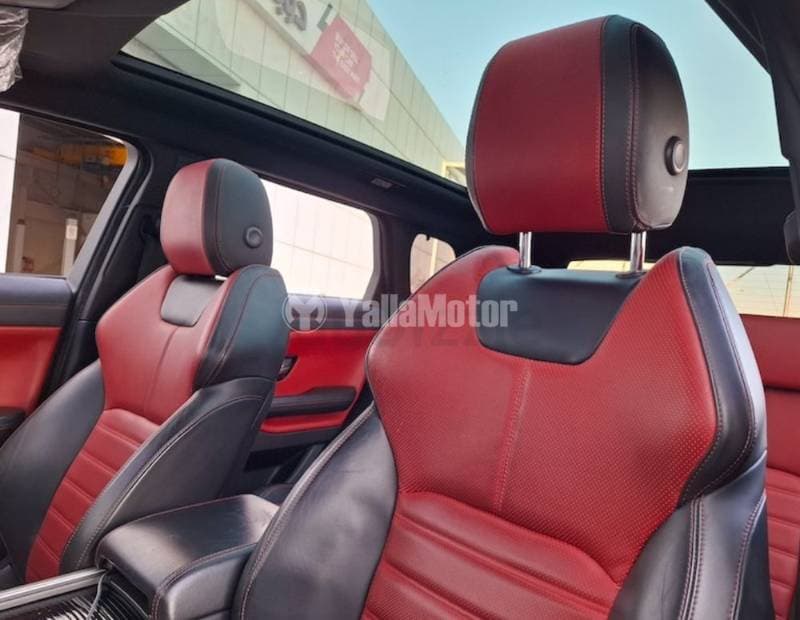 2017 Land Rover Range Rover Evoque thumbnail 5