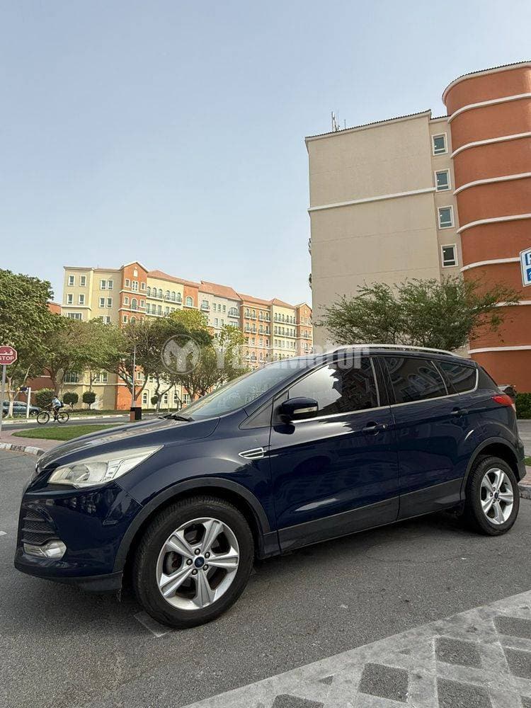 2016 Ford Escape thumbnail 2