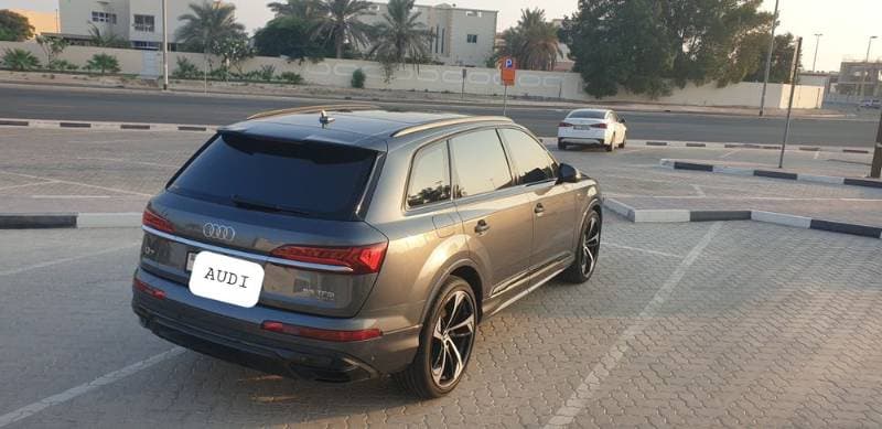 2021 Audi Q7 thumbnail 7