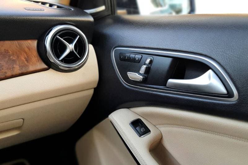 2020 Mercedes-Benz GLA thumbnail 6