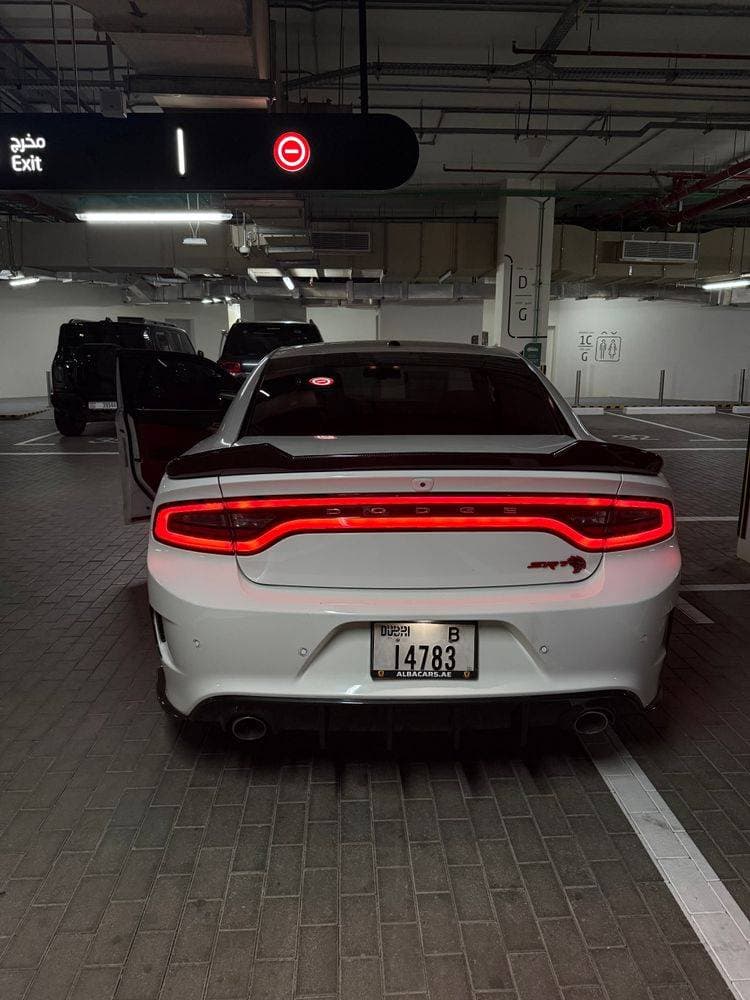 2020 Dodge Charger thumbnail 2