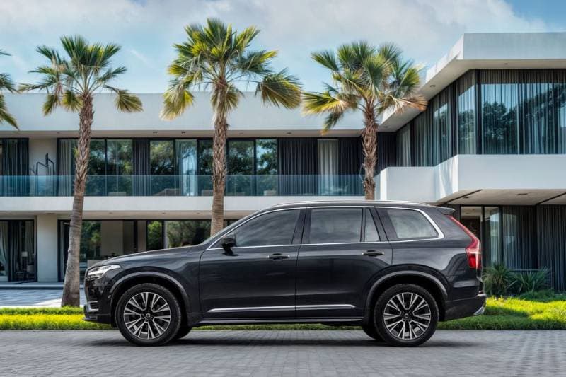 2022 Volvo XC90 thumbnail 2