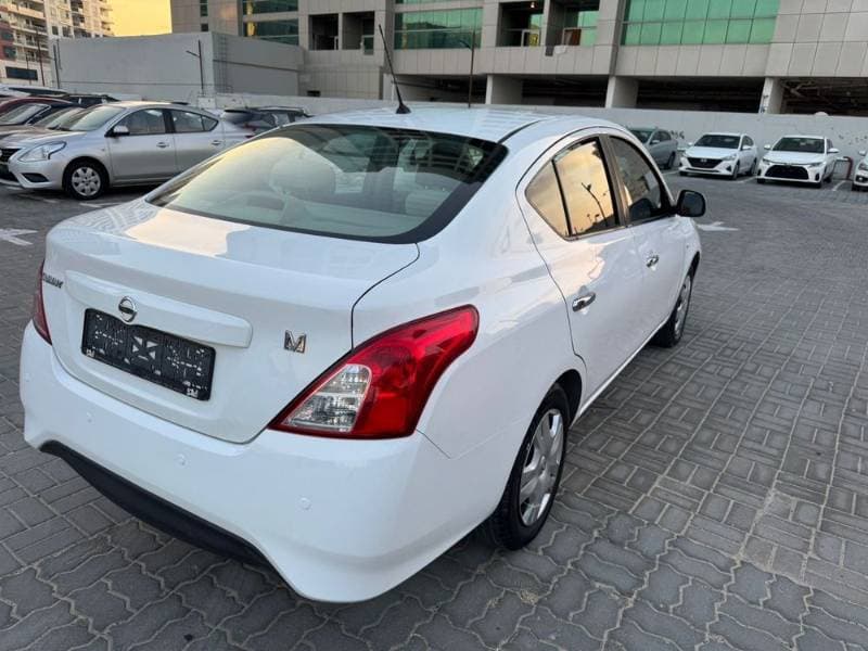 2023 Nissan Sunny thumbnail 4