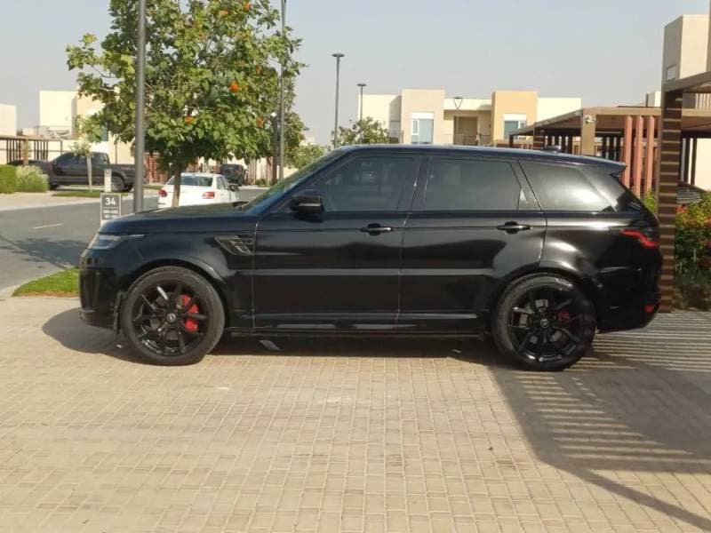 2019 Land Rover Range Rover thumbnail 4