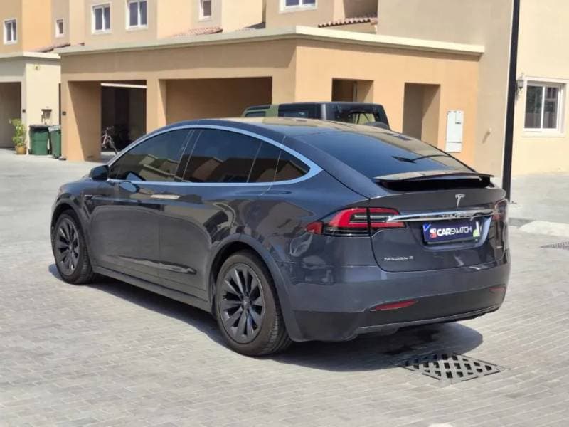 2018 Tesla Model X thumbnail 7