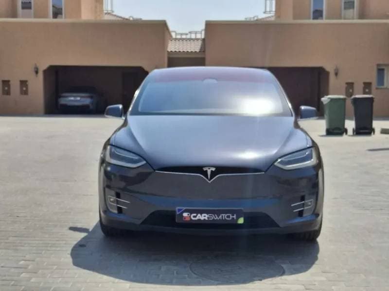2018 Tesla Model X thumbnail 2