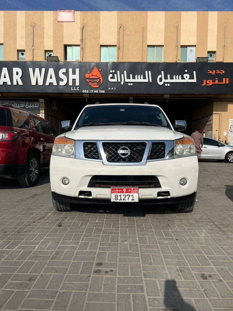 2013 Nissan Armada