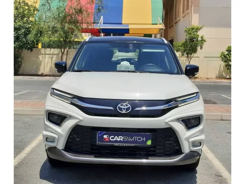 2025 Toyota Urban Cruiser thumbnail 2