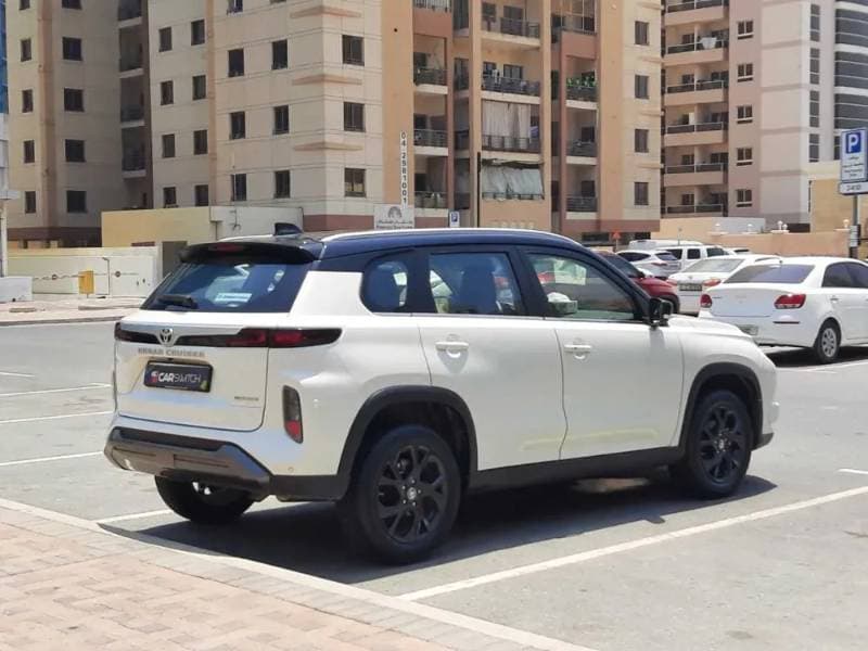 2025 Toyota Urban Cruiser thumbnail 7