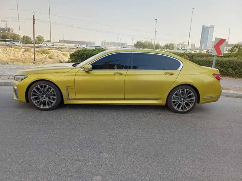 2020 BMW 7 Series thumbnail 8