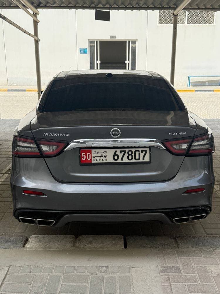 2019 Nissan Maxima thumbnail 2