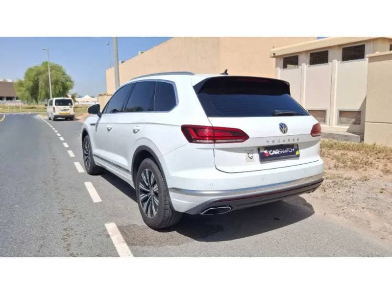 2020 Volkswagen Touareg thumbnail 7