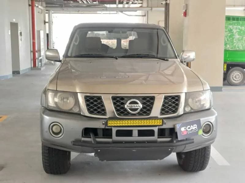 2017 Nissan Patrol Safari thumbnail 2