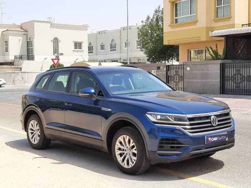 2018 Volkswagen Touareg thumbnail 2