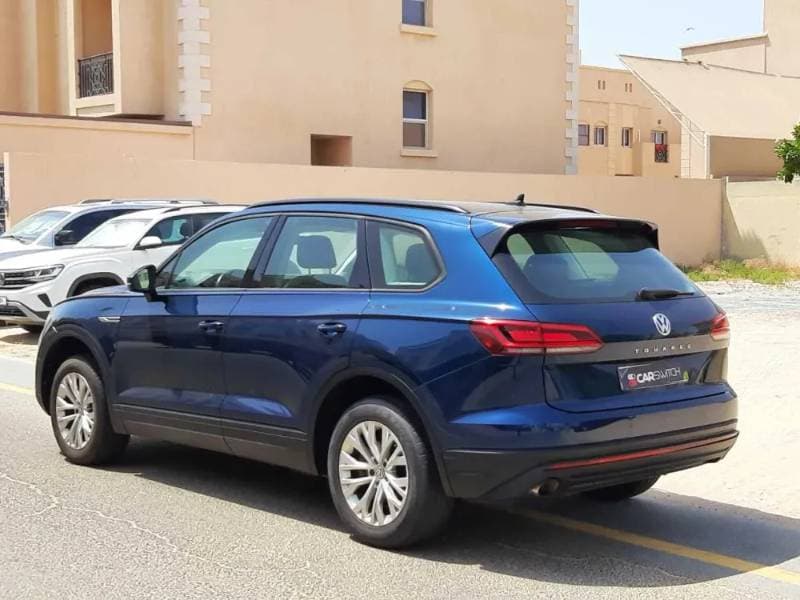2018 Volkswagen Touareg thumbnail 6