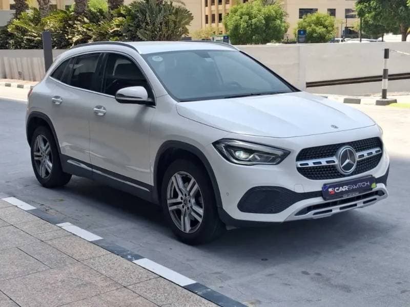2021 Mercedes-Benz GLA thumbnail 3