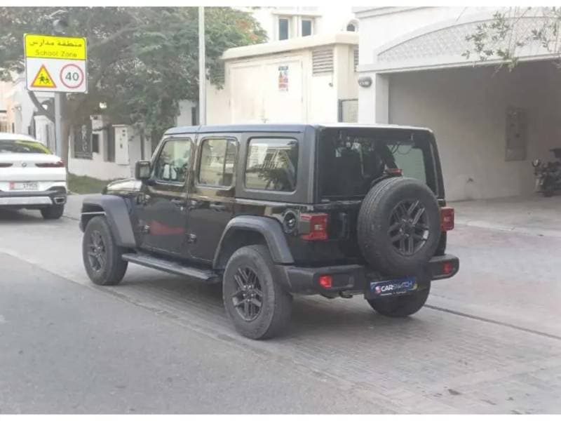 2024 Jeep Wrangler thumbnail 3