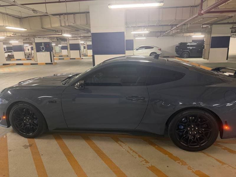 2024 Ford Mustang thumbnail 7