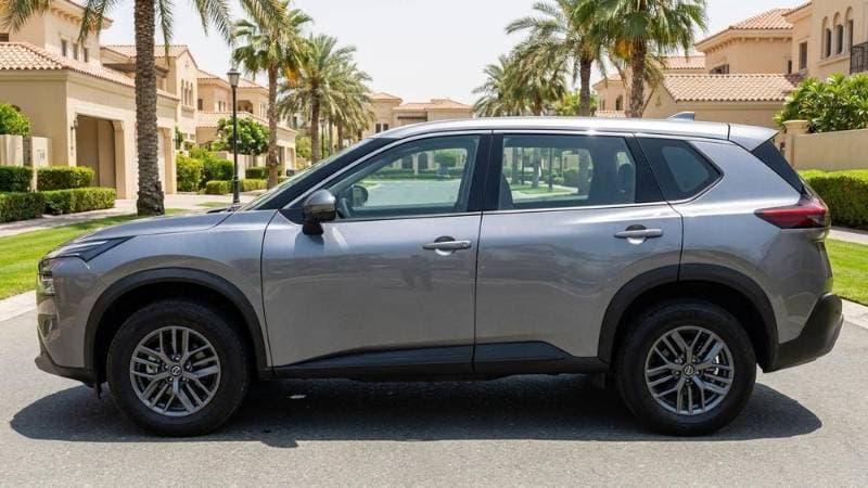 2025 Nissan X-Trail thumbnail 3