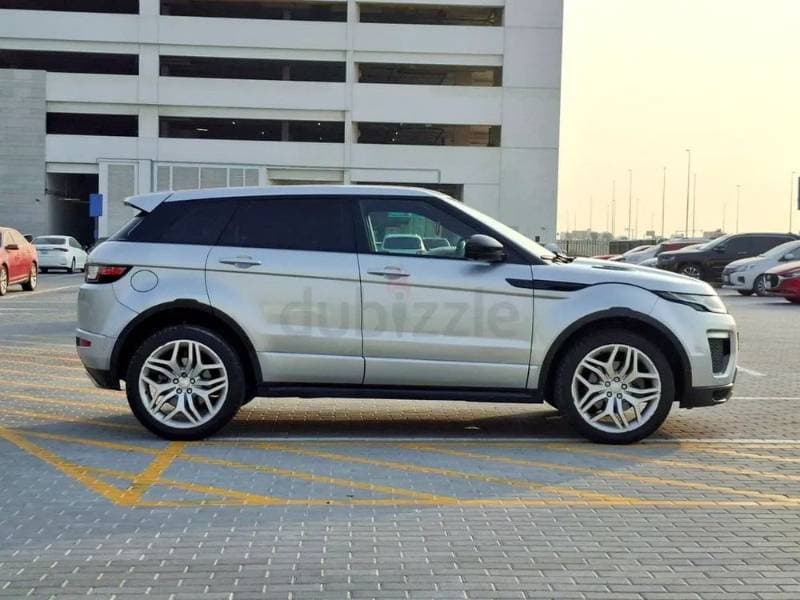 2016 Land Rover Range Rover Evoque thumbnail 4