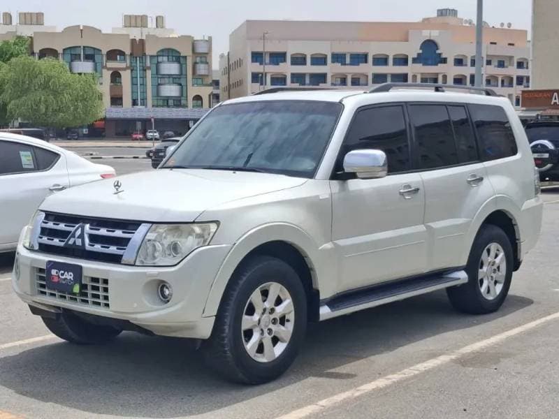 2014 Mitsubishi Pajero