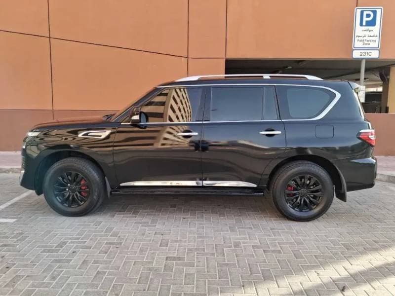 2015 Nissan Patrol thumbnail 8
