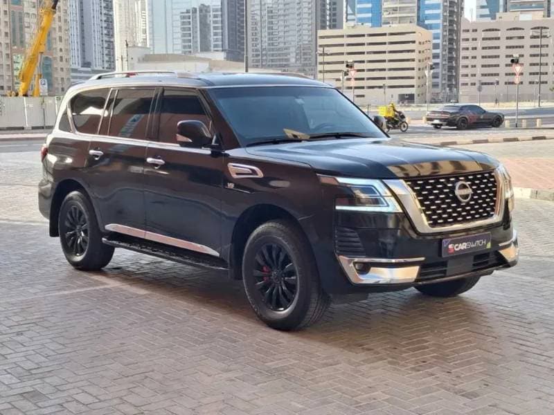 2015 Nissan Patrol thumbnail 3