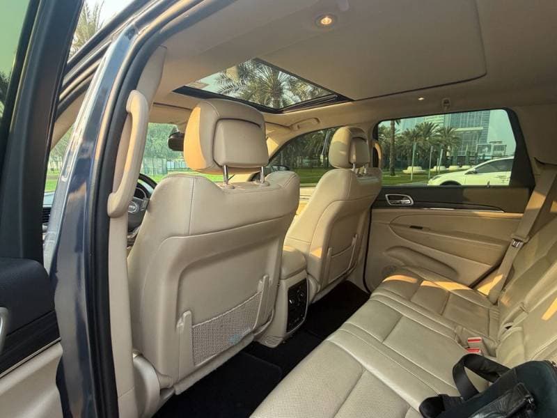 2021 Jeep Grand Cherokee thumbnail 7