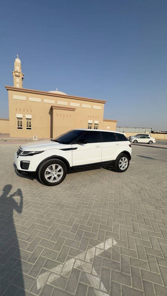 2016 Land Rover Range Rover Evoque thumbnail 5