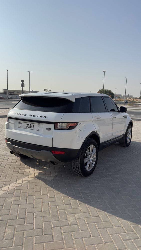 2016 Land Rover Range Rover Evoque thumbnail 8
