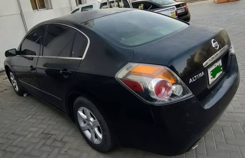 2008 Nissan Altima thumbnail 2
