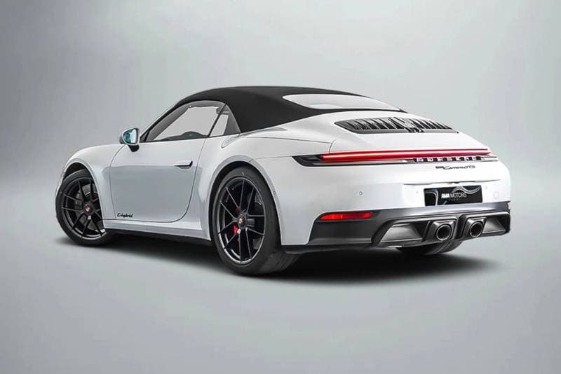 2025 Porsche 911 thumbnail 2