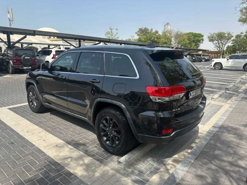 2014 Jeep Grand Cherokee thumbnail 3