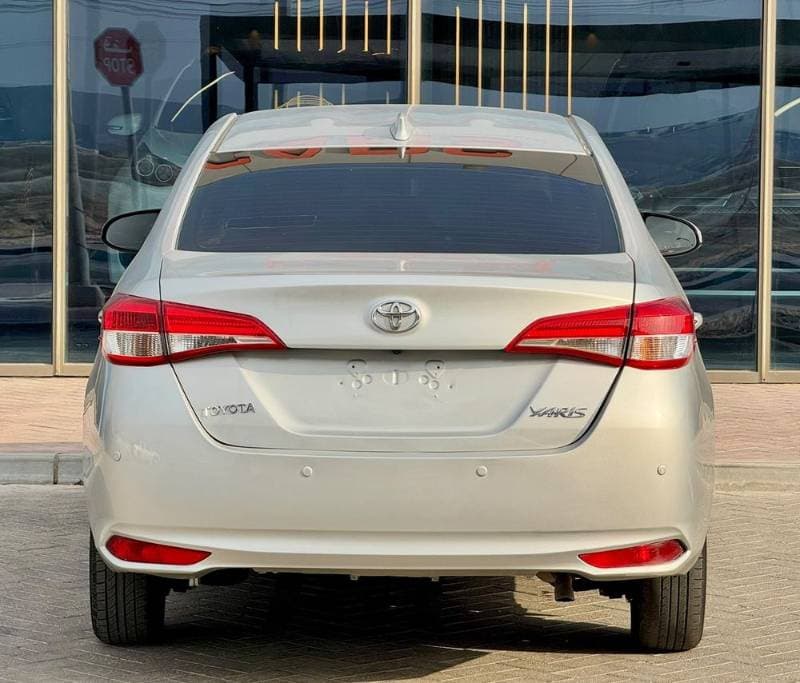 2019 Toyota Yaris thumbnail 5