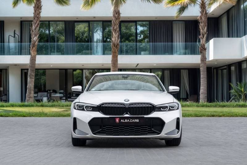 2023 BMW 3-Series thumbnail 6