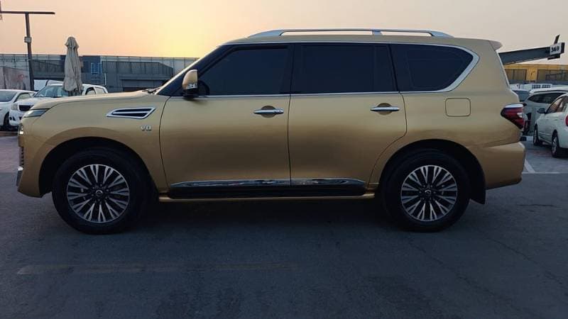 2020 Nissan Patrol thumbnail 6