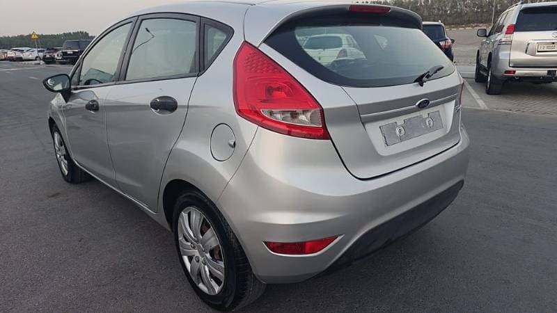 2012 Ford Fiesta thumbnail 6