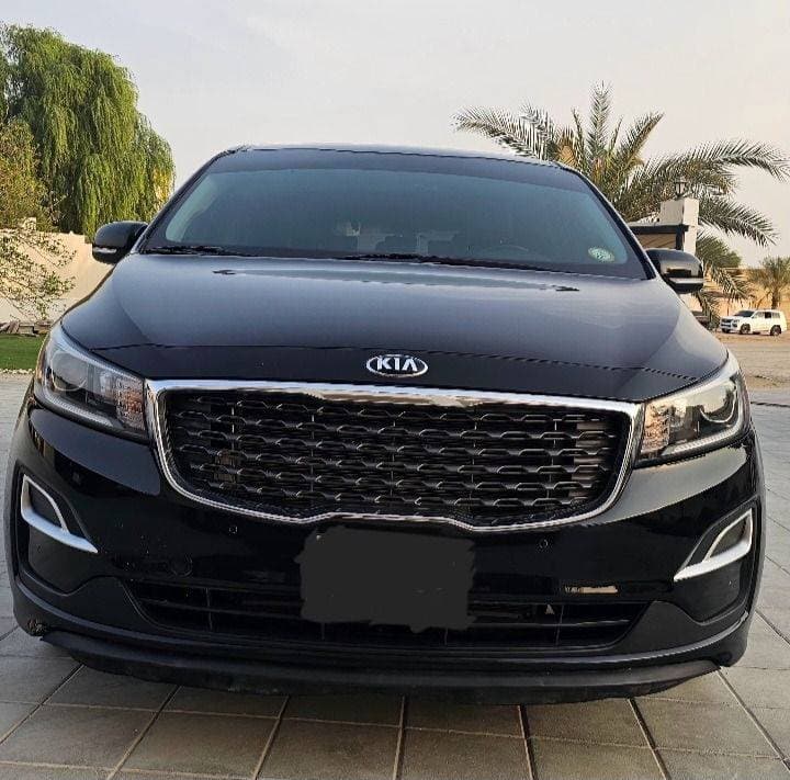 2020 Kia Sedona thumbnail 2