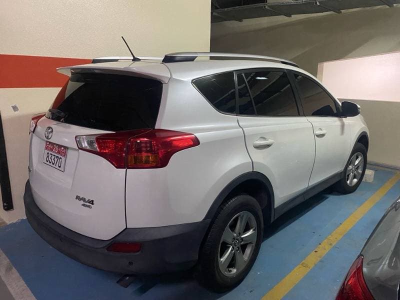 2014 Toyota Rav4 thumbnail 2