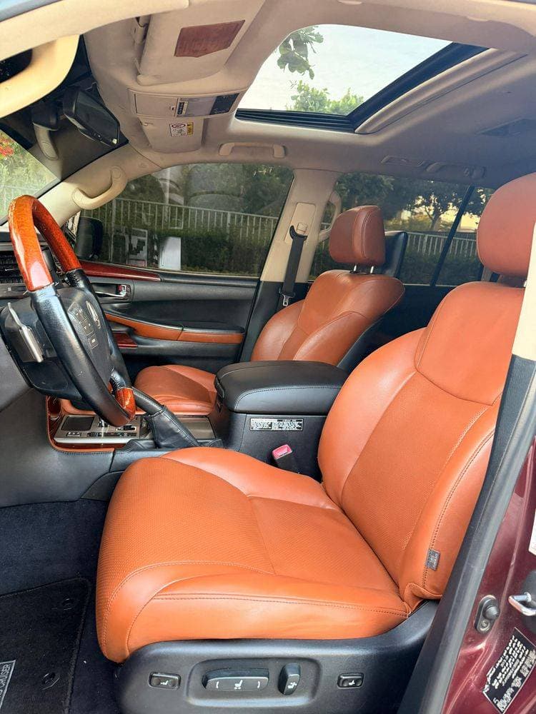 2015 Lexus LX 570 thumbnail 6