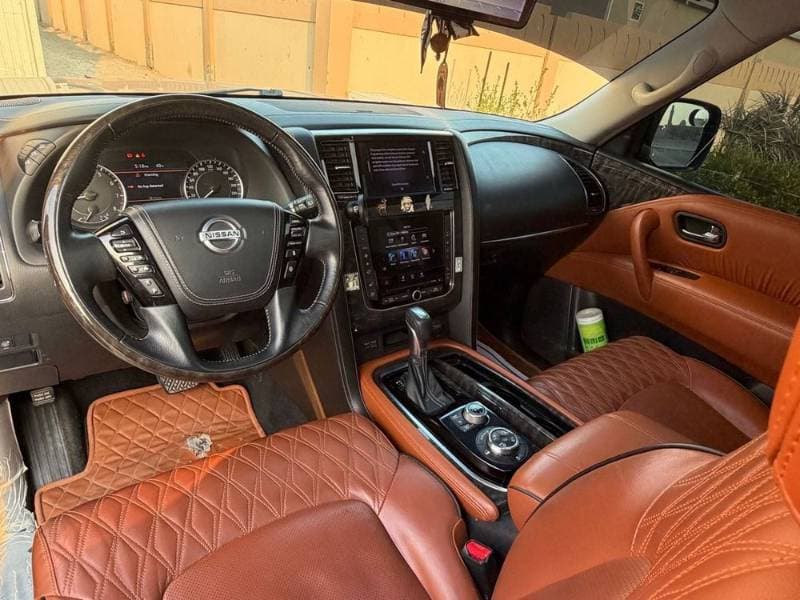 2020 Nissan Patrol thumbnail 2