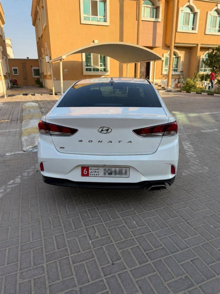 2019 Hyundai Sonata thumbnail 2