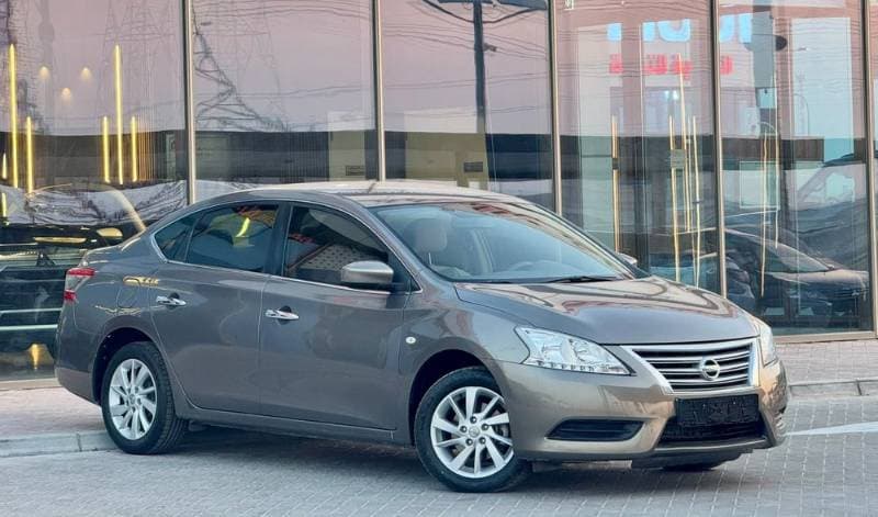 2018 Nissan Sentra thumbnail 2