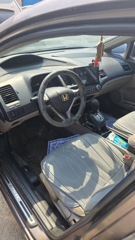 2010 Honda Civic thumbnail 5